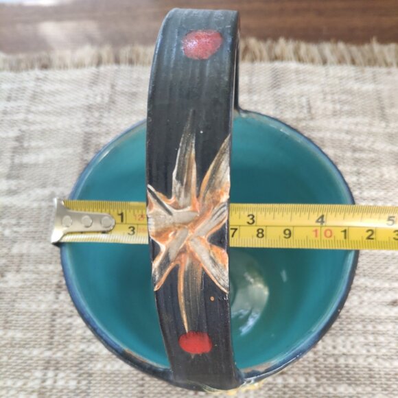 Italian Majolica Starburst Bowl Art Pottery, VTG Ceramic Basket Bowl signed 6" - Picture 6 of 13